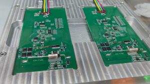 双工位全自动点胶案例：PCB板喷三防漆